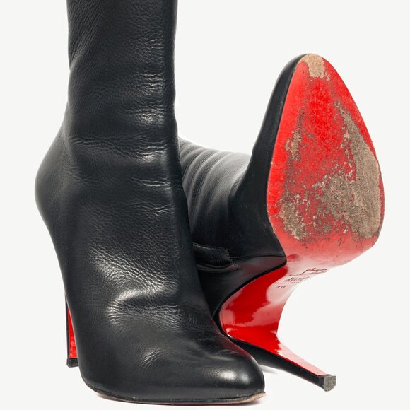 Christian Louboutin Black Grained Leather Heeled Booties - Picture 4 of 9